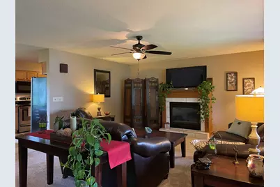708  Margaret St, Sparta, WI 54656 - Photo 5