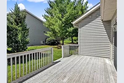 124  Meehan Cir, West Bend, WI 53095 - Photo 33