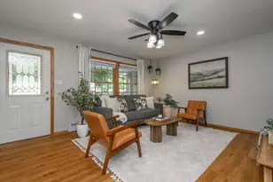 807 Meadowbrook Dr, West Bend, WI 53090 - Photo 5