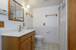 807 Meadowbrook Dr, West Bend, WI 53090 - Photo 25