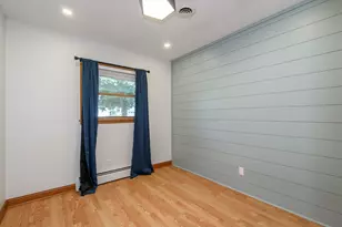 807 Meadowbrook Dr, West Bend, WI 53090 - Photo 17