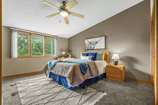 1905 Hickory Ln, Oshkosh, WI 54901 - Photo 37