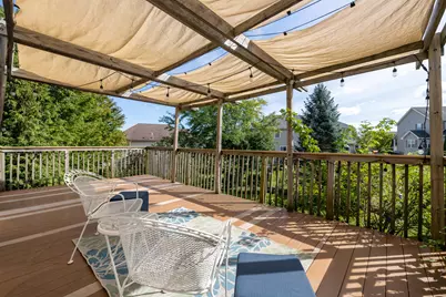 643  Riverwood Ln, West Bend, WI 53095 - Photo 29