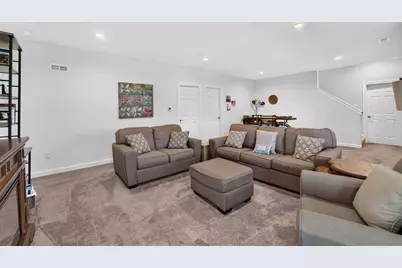 551 N Stone Ridge Dr, Lake Geneva, WI 53147 - Photo 25