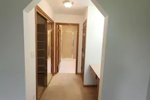 N66W15400 Raven Way Dr, Menomonee Falls, WI 53051 - Photo 17