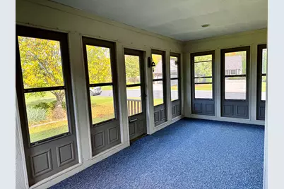 N66W15400  Raven Way Dr, Menomonee Falls, WI 53051 - Photo 17