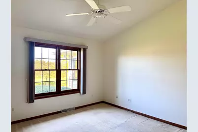 N66W15400  Raven Way Dr, Menomonee Falls, WI 53051 - Photo 21