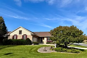 N66W15400 Raven Way Dr, Menomonee Falls, WI 53051 - Photo 35