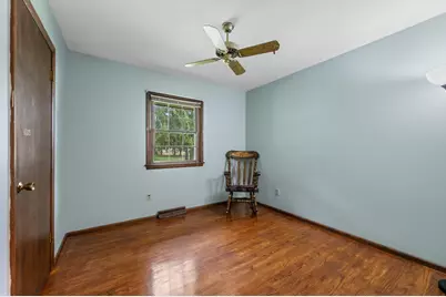 16755 W Hearthside Dr, New Berlin, WI 53151 - Photo 23