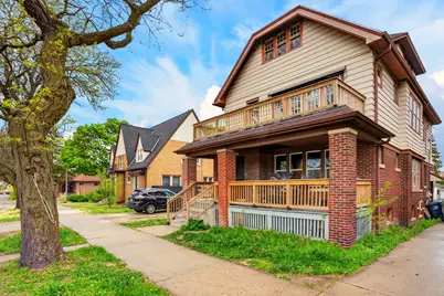 1718 W Capitol Dr #1720, Milwaukee, WI 53206 - Photo 1