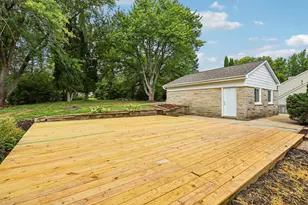 W73N917 London Ct, Cedarburg, WI 53012 - Photo 39