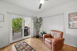 1523 N Marshall St, Milwaukee, WI 53202 - Photo 5