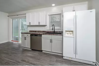 1603 S 92nd St, West Allis, WI 53214 - Photo 15