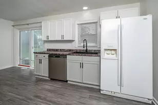 1603 S 92nd St, West Allis, WI 53214 - Photo 15