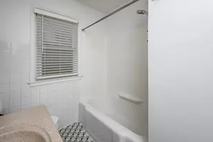 1603 S 92nd St, West Allis, WI 53214 - Photo 21