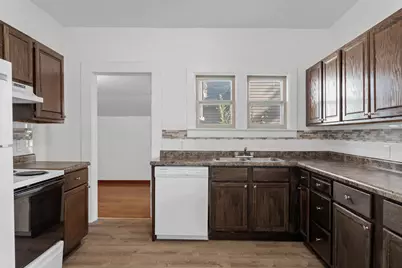 1303  Kane St, La Crosse, WI 54603 - Photo 9