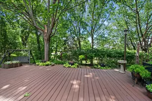 717 Mansfield Cir, Hartland, WI 53029 - Photo 15