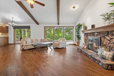 717  Mansfield Cir, Hartland, WI 53029 - Photo 23