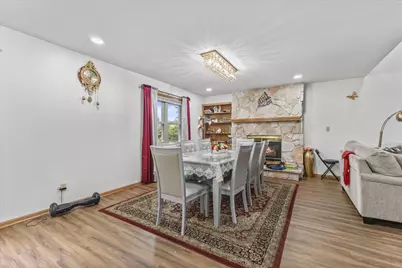 3950 W Minnesota Ave, Franklin, WI 53132 - Photo 5