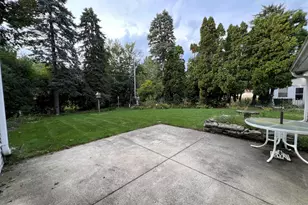 3424 N Elmwood Dr, Racine, WI 53405 - Photo 3