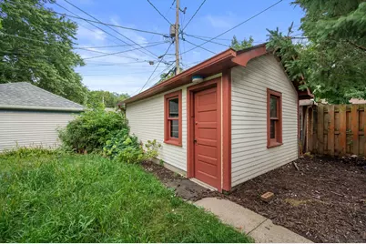 3276 N 47th St, Milwaukee, WI 53216 - Photo 7