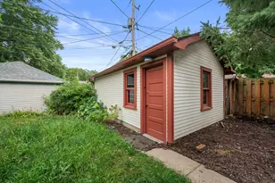 3276 N 47th St, Milwaukee, WI 53216 - Photo 7