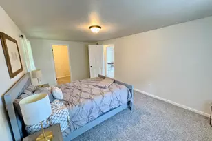 8008 Gina Dr, Racine, WI 53406 - Photo 17