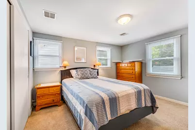 4760 N Woodburn St, Whitefish Bay, WI 53211 - Photo 21