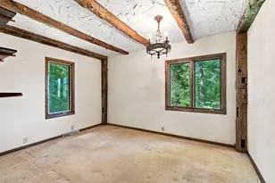 W340N9005 Townline Rd, Lac La Belle, WI 53066 - Photo 5
