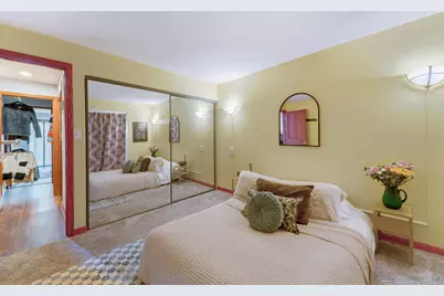 2525 S Shore Dr #1D, Milwaukee, WI 53207 - Photo 13