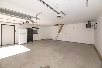9140  Morgan Ct, Racine, WI 53126 - Photo 47