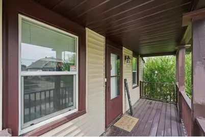 2133 S 89th St, West Allis, WI 53227 - Photo 3