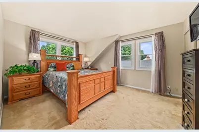 2924 N 74th St, Milwaukee, WI 53210 - Photo 21