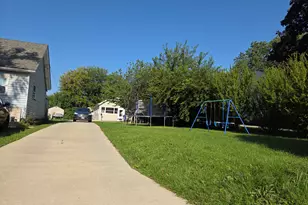 1567 S 100th St, West Allis, WI 53214 - Photo 29
