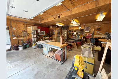 1804 W Clayton Crest Ave, Milwaukee, WI 53221 - Photo 49
