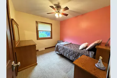 1804 W Clayton Crest Ave, Milwaukee, WI 53221 - Photo 29