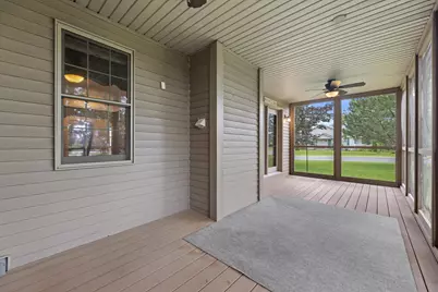 W155N6631  Blue Heron Dr, Menomonee Falls, WI 53051 - Photo 17