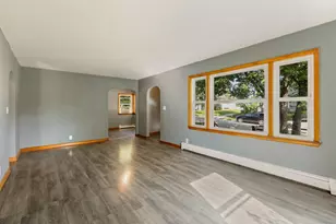 8505 W Arthur Ave, West Allis, WI 53227 - Photo 5