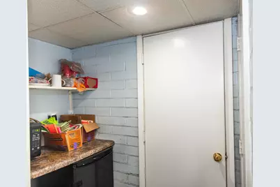 4252  Douglas Ave, Racine, WI 53402 - Photo 11