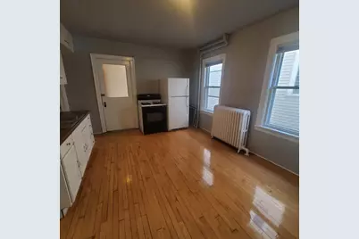 3138 N Pierce St, Milwaukee, WI 53212 - Photo 5