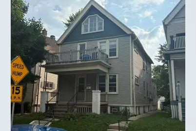 3138 N Pierce St, Milwaukee, WI 53212 - Photo 1