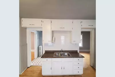 3138 N Pierce St, Milwaukee, WI 53212 - Photo 3