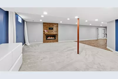 1724  Moccasin Trl, Waukesha, WI 53189 - Photo 55