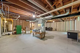 5630 S 20th St, Milwaukee, WI 53221 - Photo 21