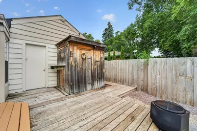 1127 W Colonial Dr, Racine, WI 53405 - Photo 27