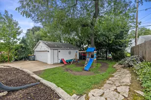 265 N 112th St, Wauwatosa, WI 53226 - Photo 29
