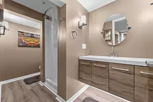 265 N 112th St, Wauwatosa, WI 53226 - Photo 25