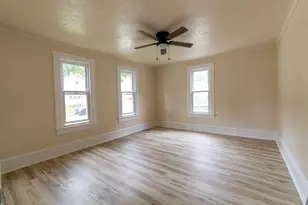237 Waverly Pl, Waukesha, WI 53186 - Photo 5