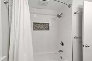 2445 Buena Vista Dr, Brookfield, WI 53045 - Photo 23