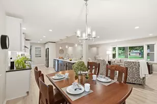 2445 Buena Vista Dr, Brookfield, WI 53045 - Photo 9